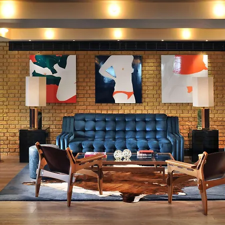 The Hari London-3